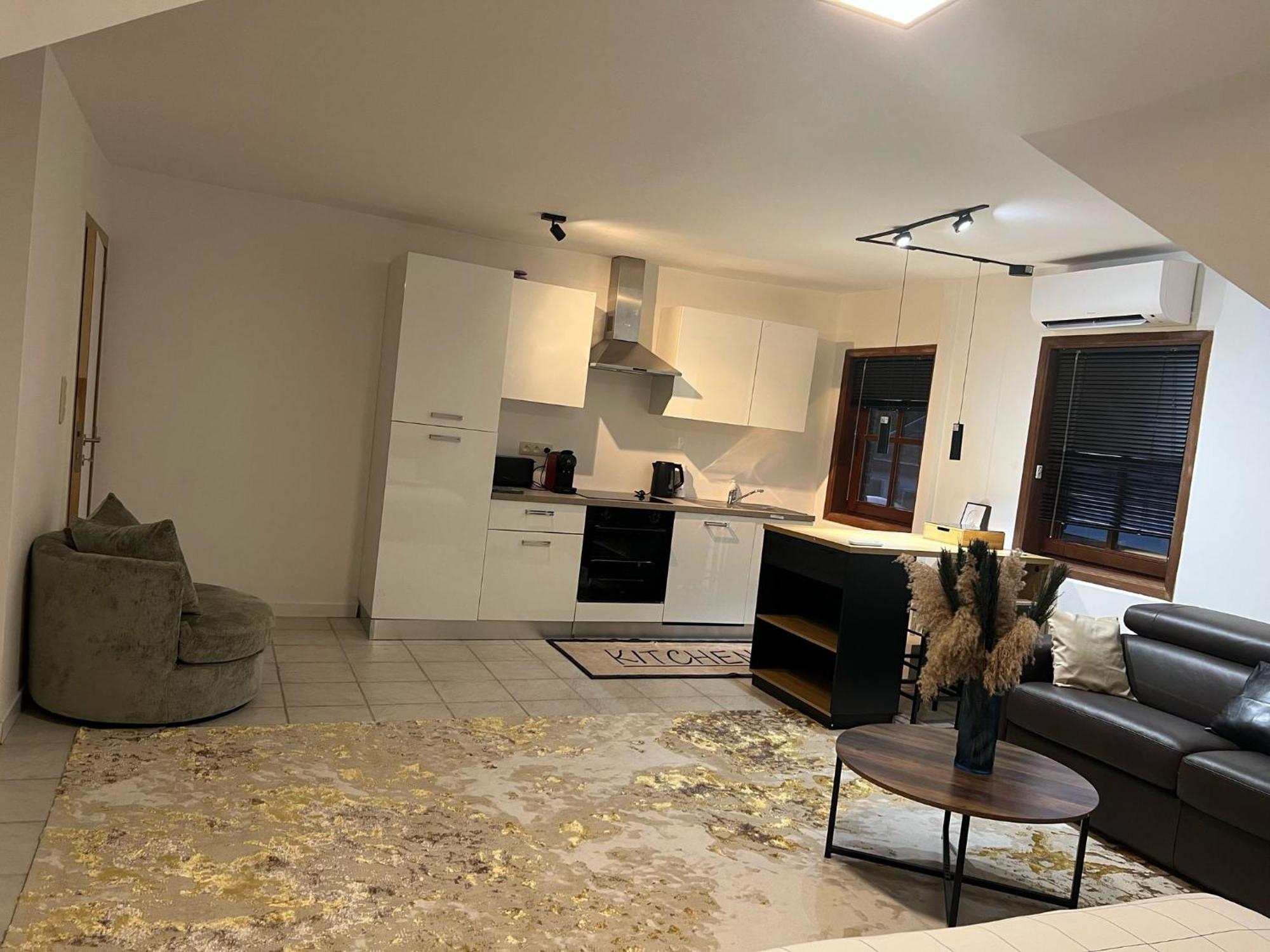 Villa Op De Hoek Rooms Aalst Bagian luar foto